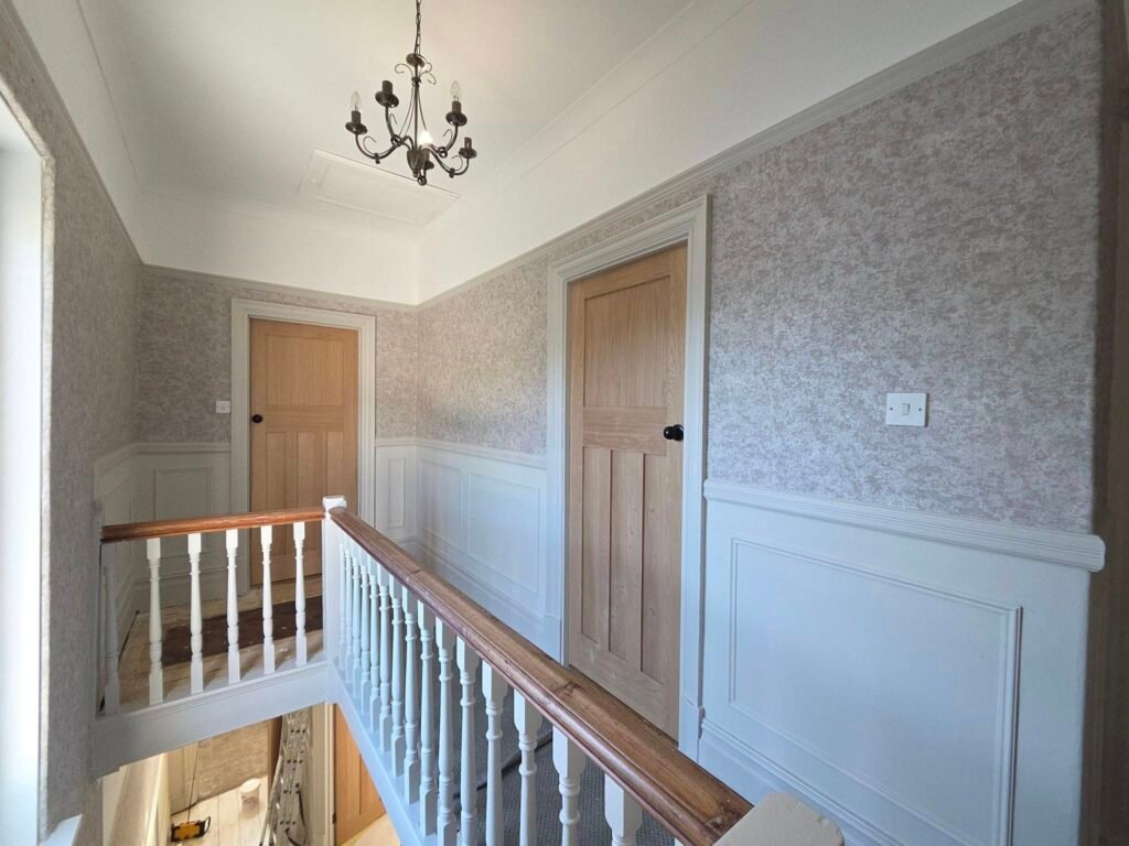 Wallpapering in Swansea